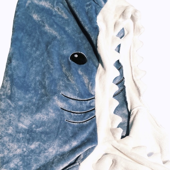 Plush Shark Costume Onesie Pajamas Blanket - Picture 11 of 16